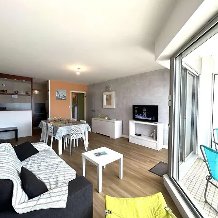 Apartment Spacieux Centre-ville, 5 Couchages, Proche - Fr-1-224-800