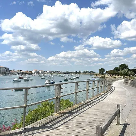 Apartment Spacieux Centre-ville, 5 Couchages, Proche - Fr-1-224-800